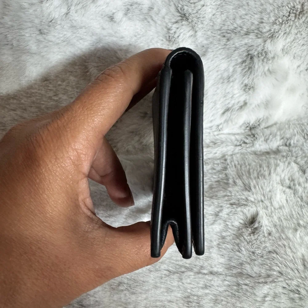 Saint Laurent CASSANDRE Business Bifold Card Holder/ Wallet P0300